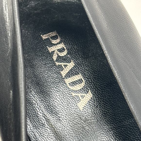 Vintage Prada Leather Pumps Made In Italy Black Women's High Heels Sz (41EUR) - Picture 4 of 9